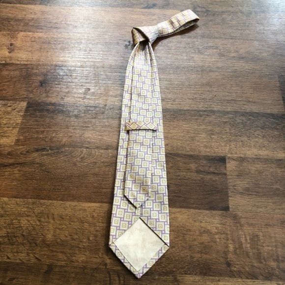 Drakes for Paul Stuart Hand Made Silk Tie - Picture 3 of 7